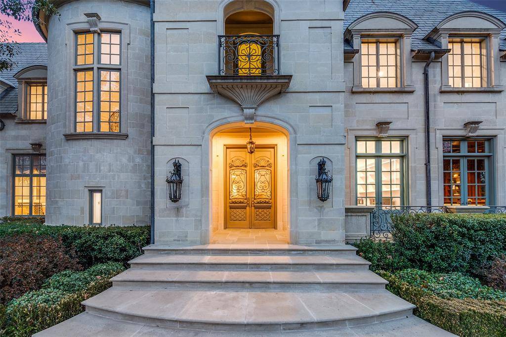 4255 Cochran Chapel Road, Dallas, TX 75209