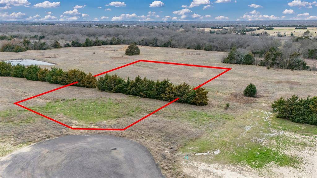 2810 Maple Road, Celeste, TX 75423
