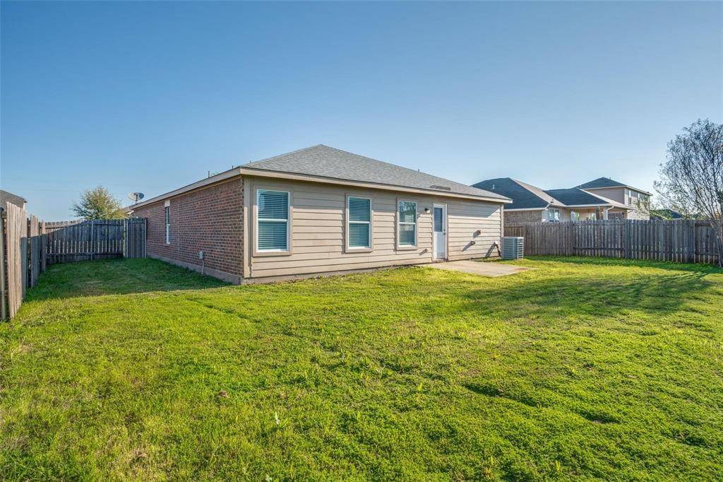 317 Meadow View Lane, Anna, TX 75409