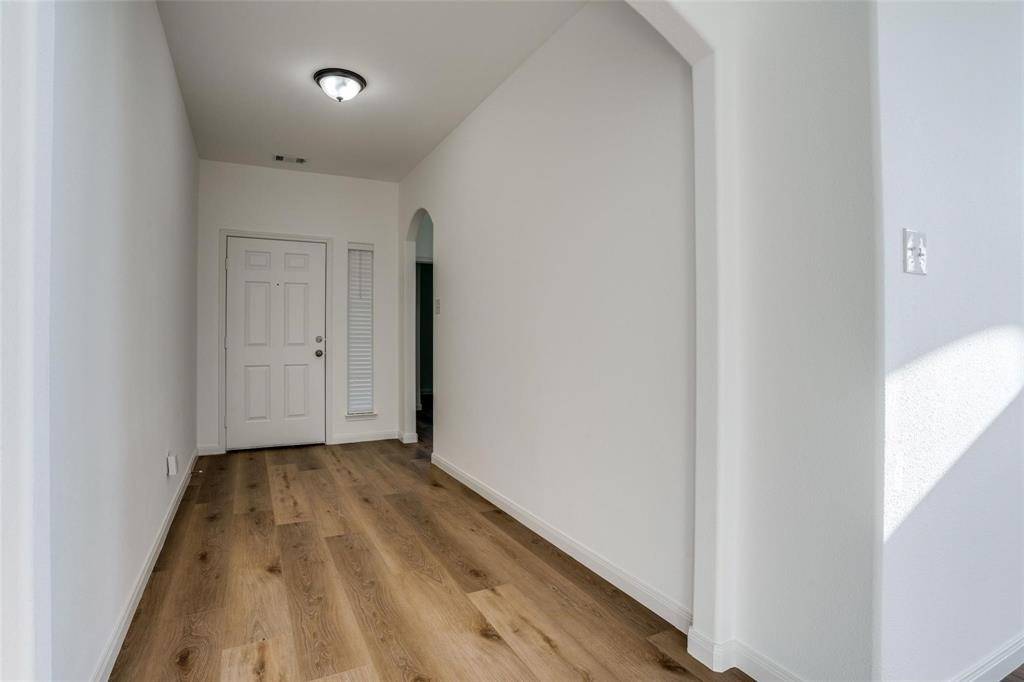 317 Meadow View Lane, Anna, TX 75409