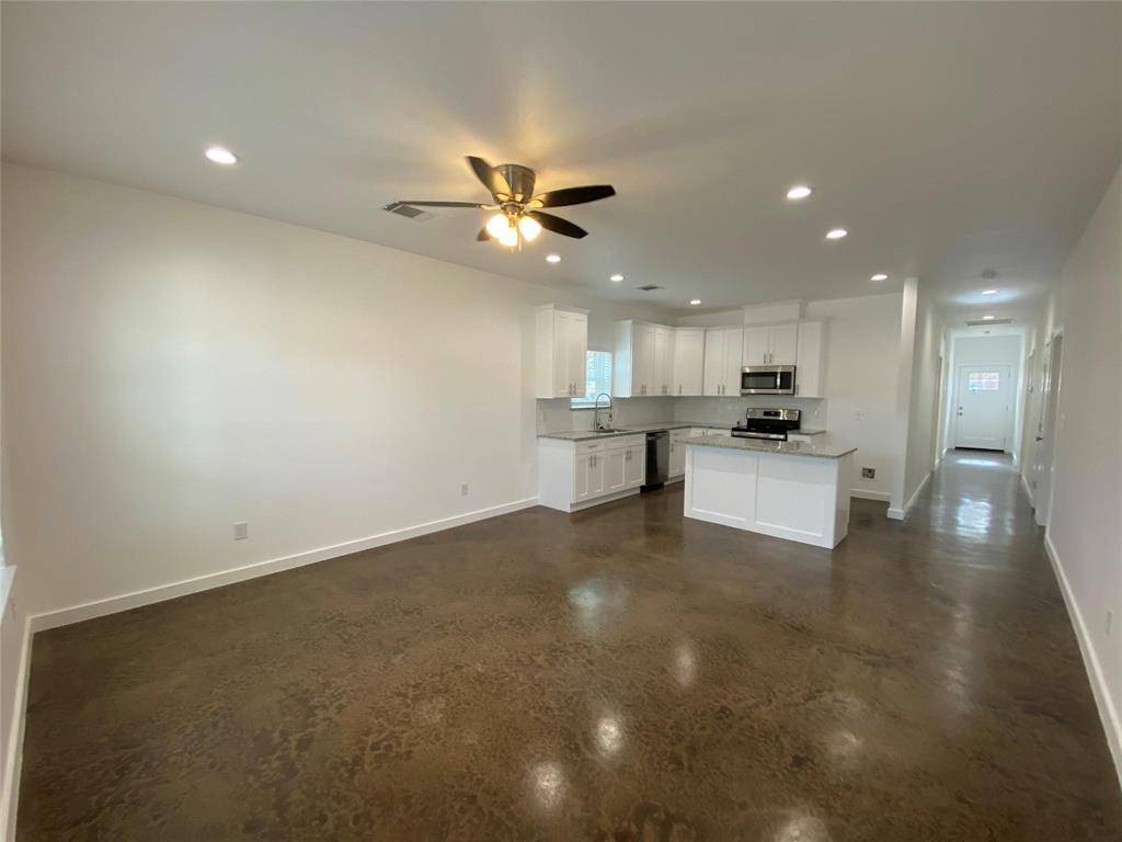 104 E Forest Avenue, Sherman, TX 75090