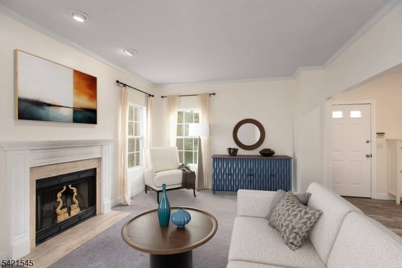 109 Tallwood Ln, Green Brook Twp., NJ 08812