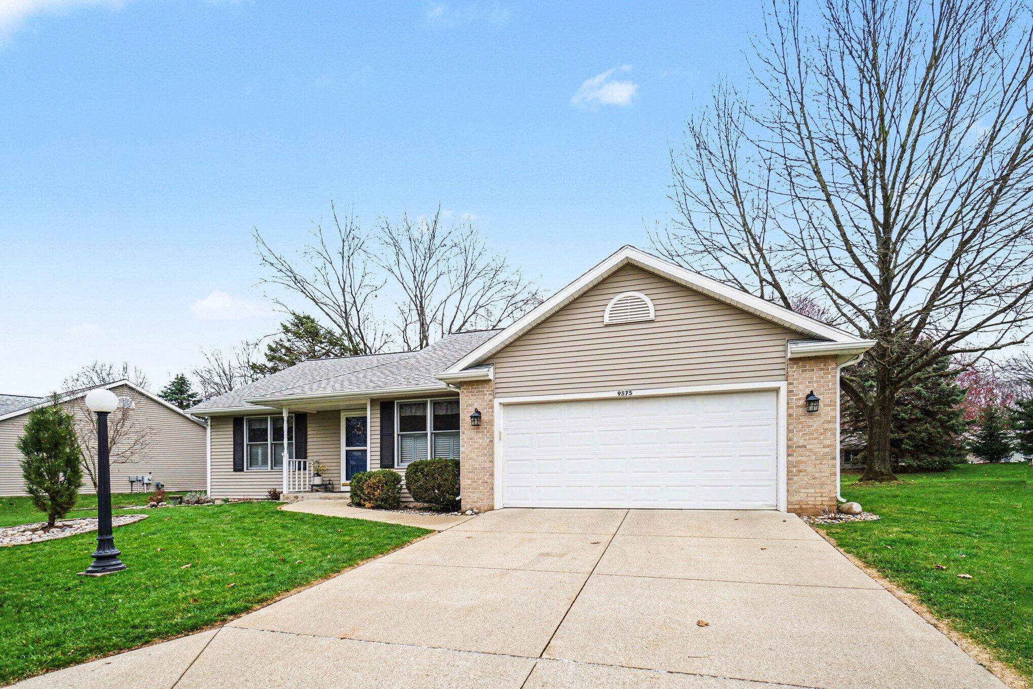 9575 Anna Maria CT, Portage City, MI 49002