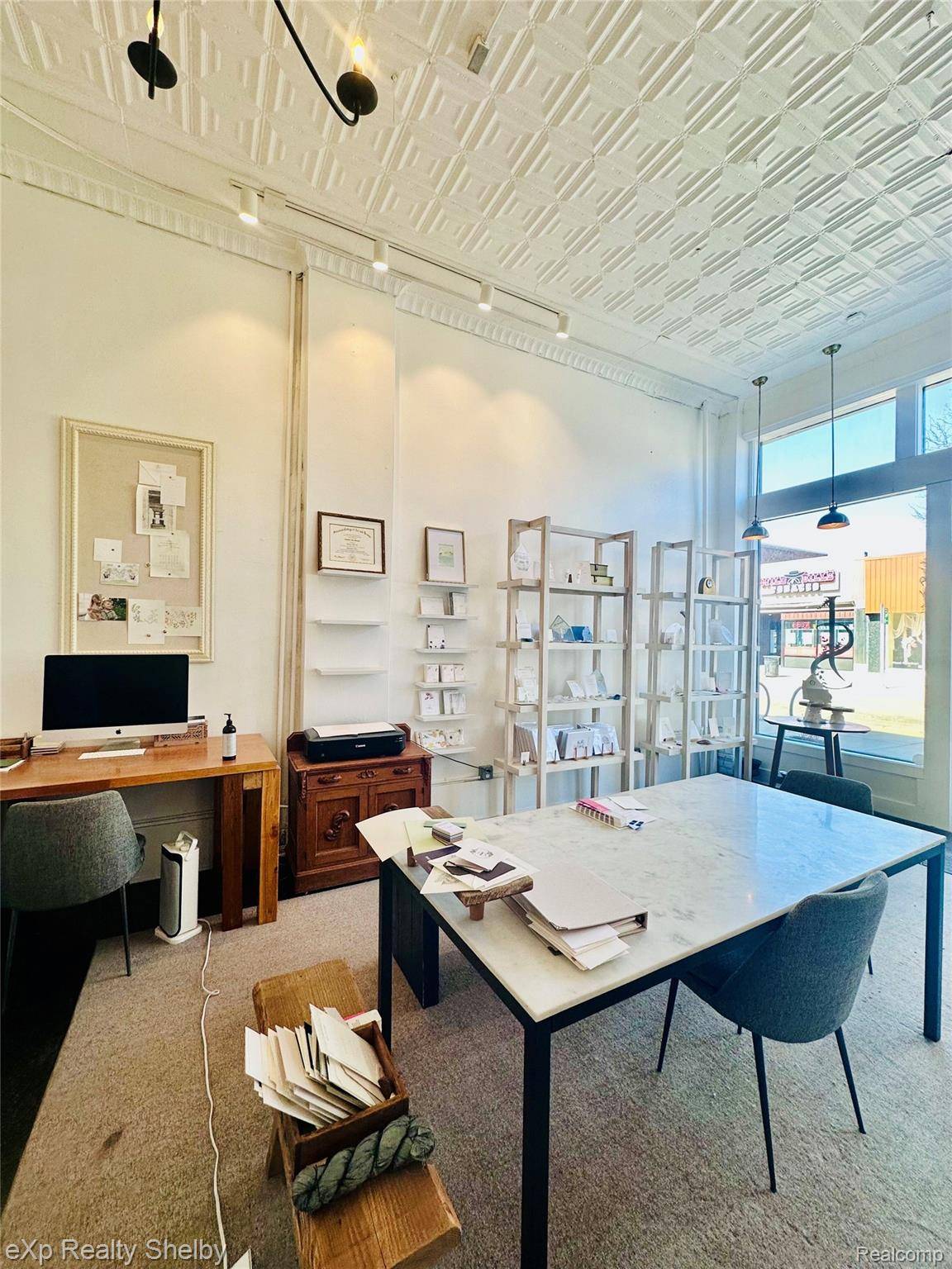 263 W 9 Mile, Ferndale, MI 48220