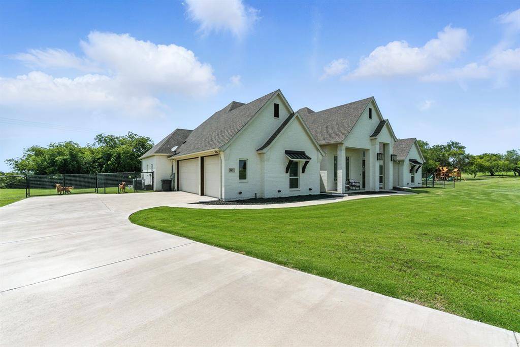 363 Red Bird Drive, Springtown, TX 76082