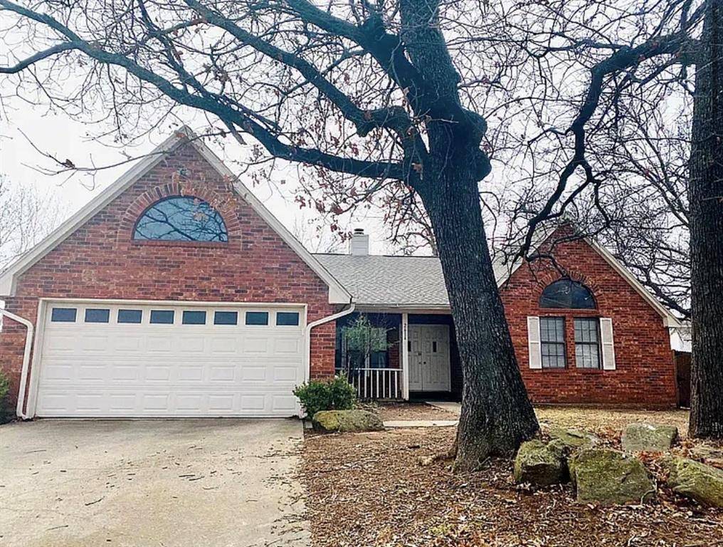 2614 TIMBERVIEW Circle, Corinth, TX 76210