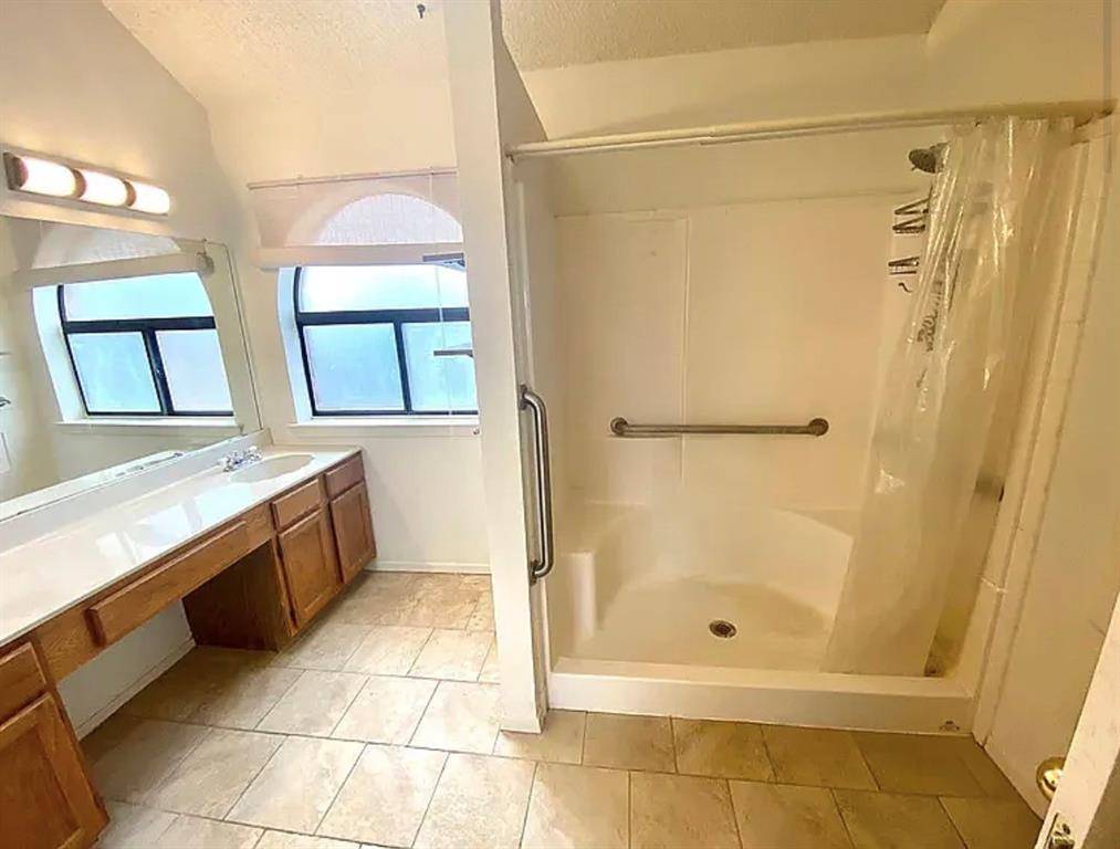 2614 TIMBERVIEW Circle, Corinth, TX 76210