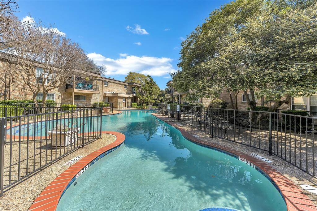 7906 Royal Lane #A, Dallas, TX 75230