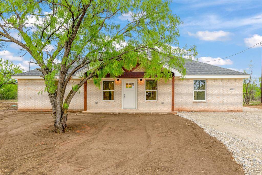 1556 Sunset Drive, Baird, TX 79504