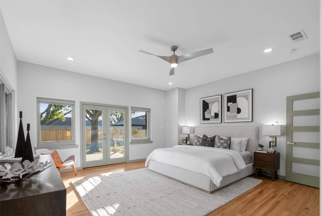 515 Aqua Drive, Dallas, TX 75218