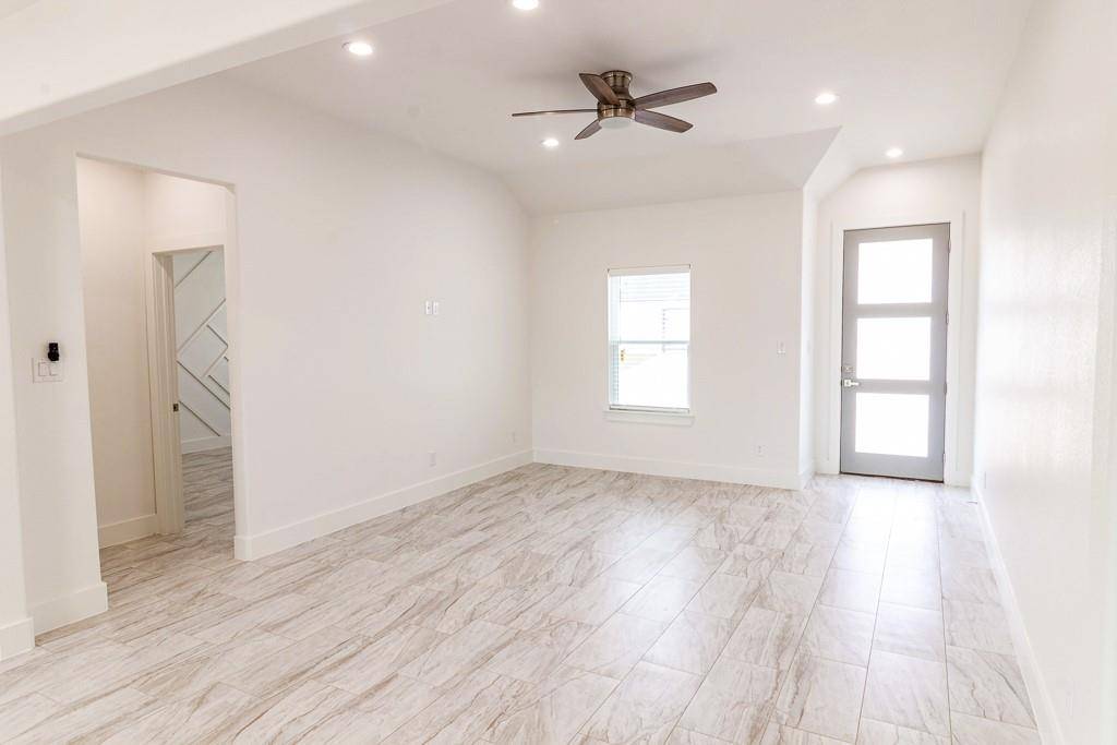 540 Highview Court, Godley, TX 76044