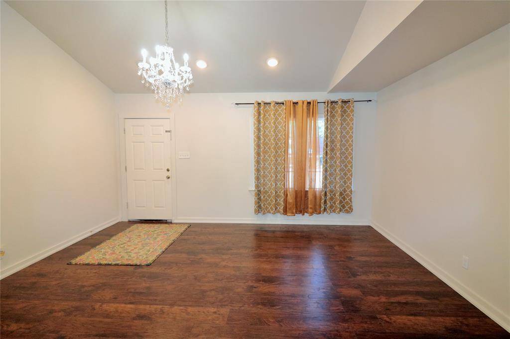 2126 Ramsey Avenue, Dallas, TX 75216