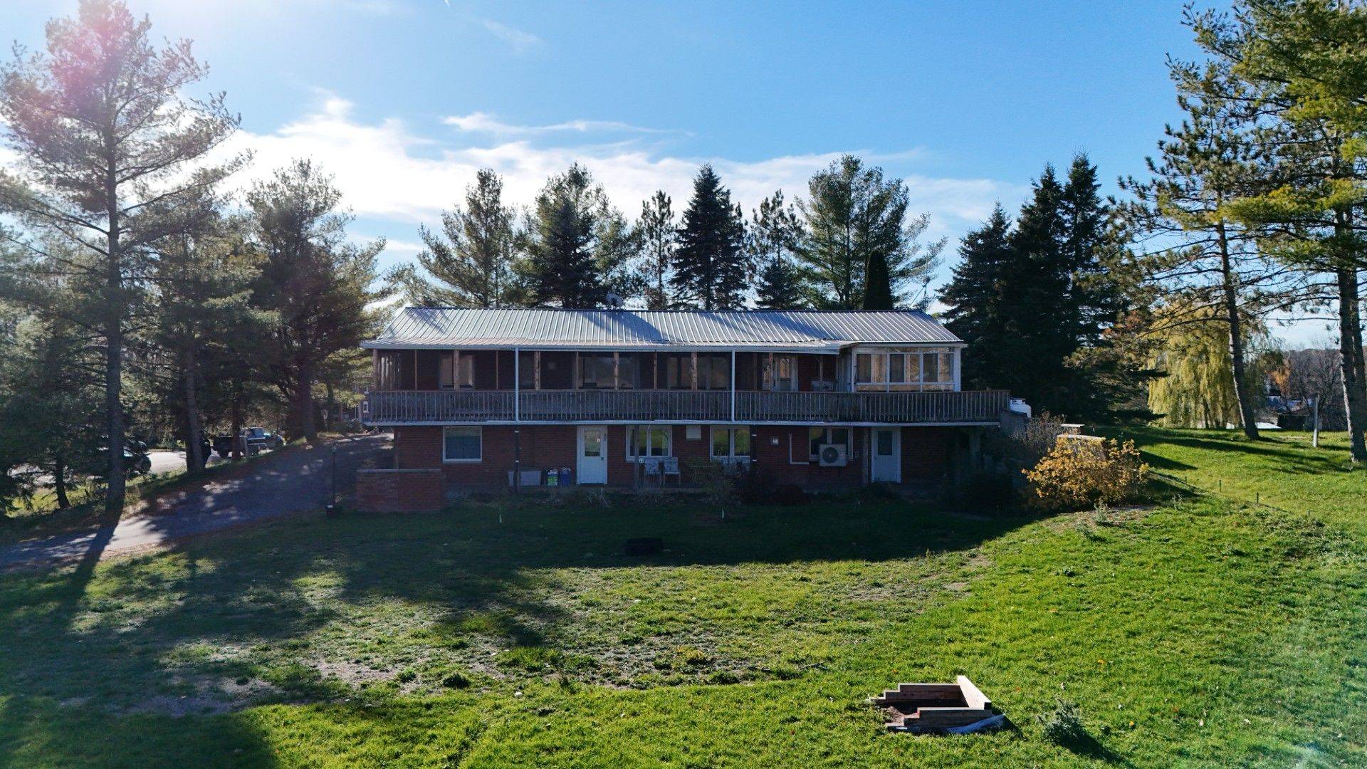 15 East Hungerford RD, Tweed, ON K0K 3J0