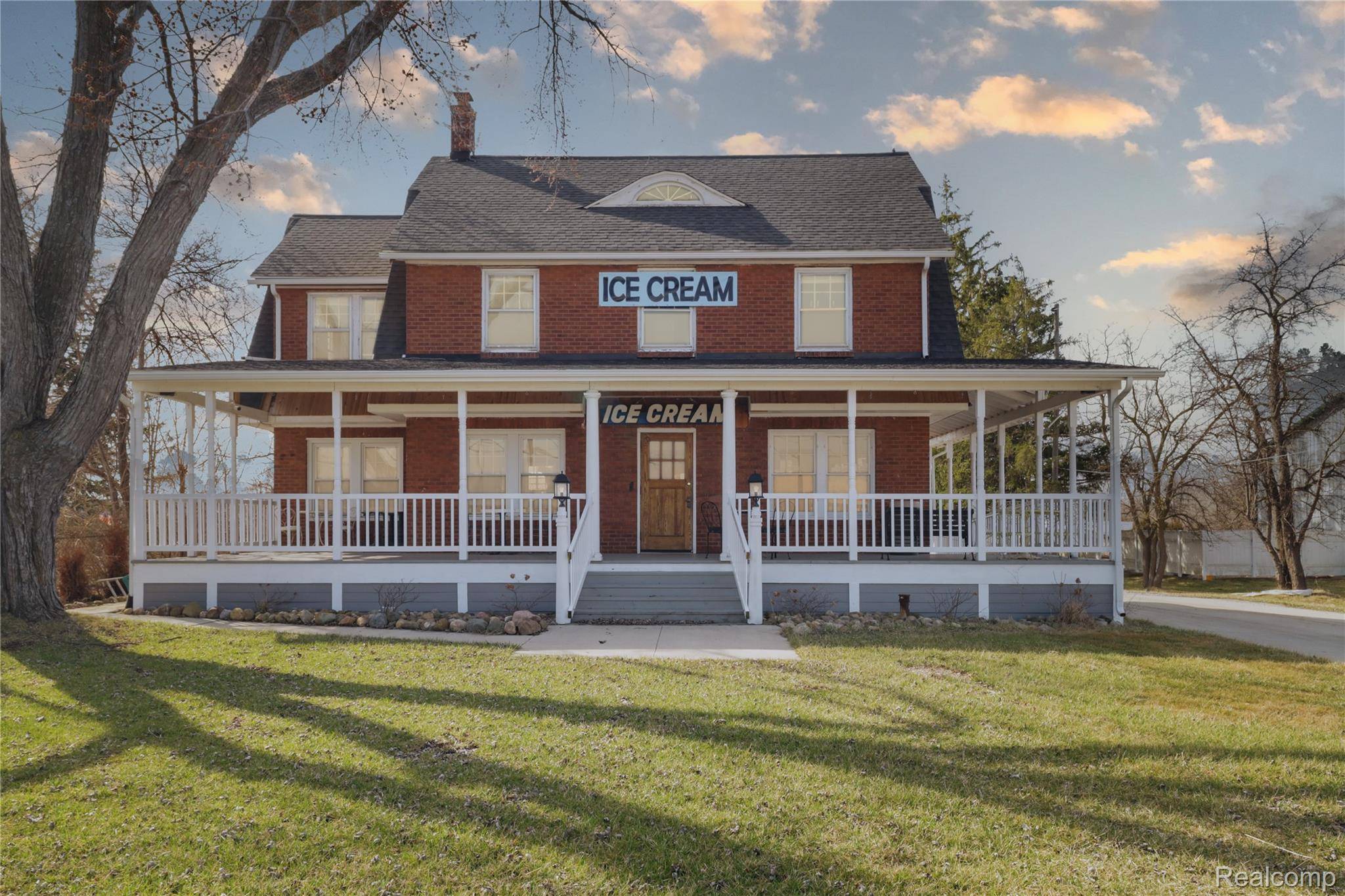 2250 E Main, Corunna, MI 48867