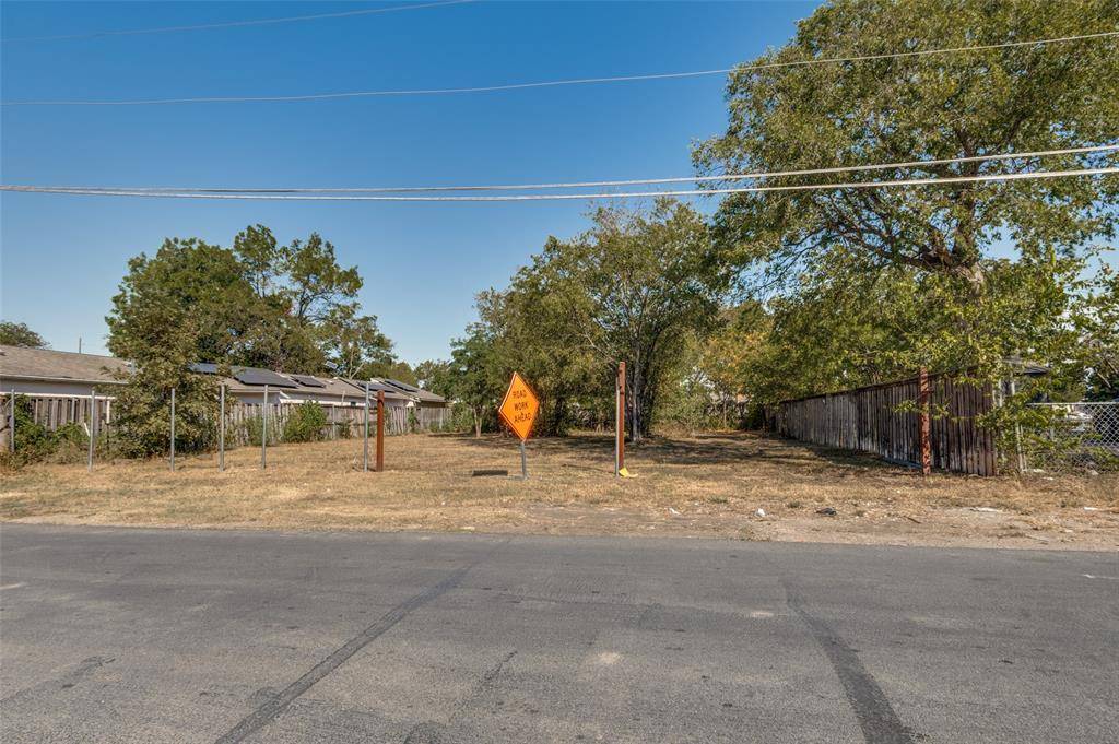 5115 Spruce Street, Dallas, TX 75211