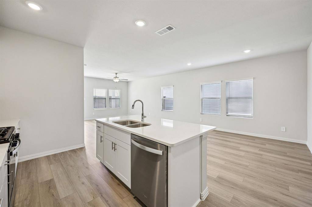 518 Dorothy Drive, Princeton, TX 75071