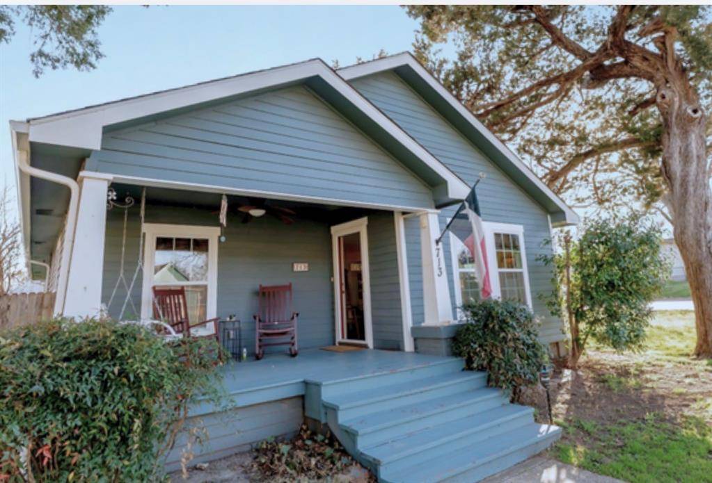 713 W Spring Street, Weatherford, TX 76086