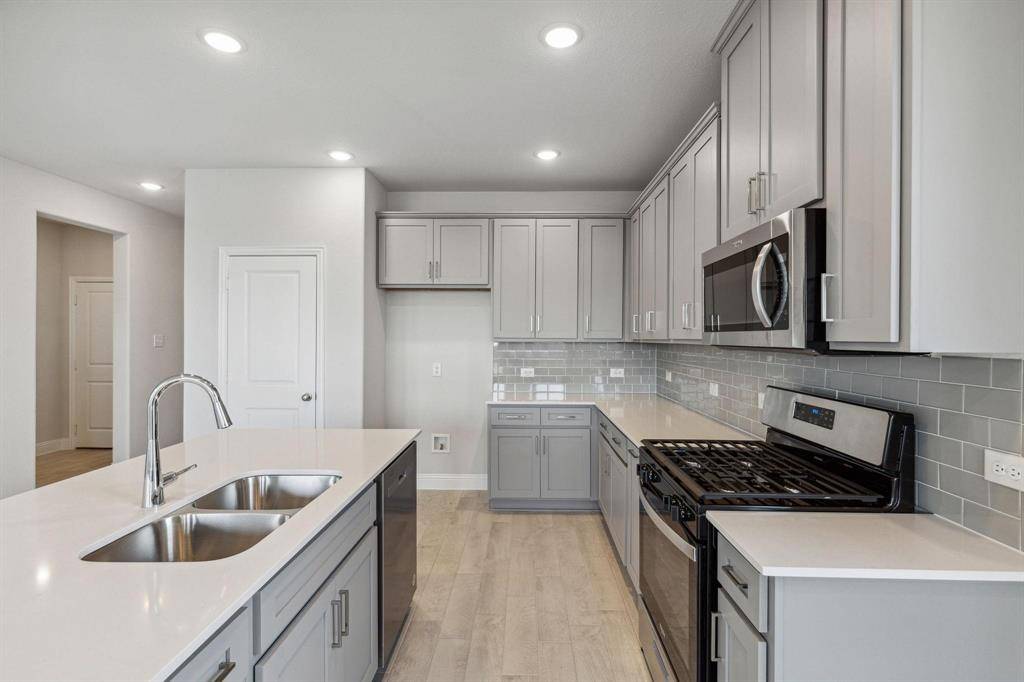 608 Portina Dr., Anna, TX 75409