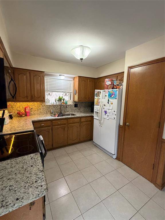 309 Stoneybrook Drive, Wylie, TX 75098