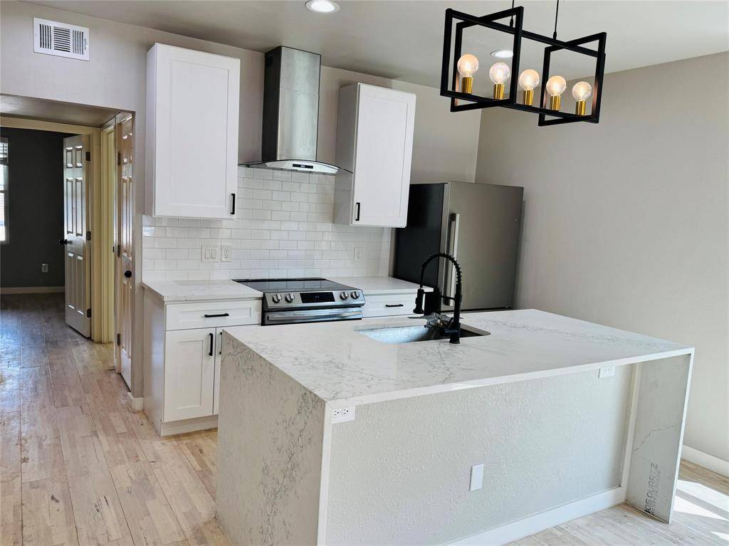 4609 Virginia Avenue #102, Dallas, TX 75204