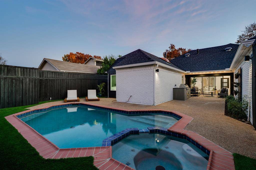 6423 Wrenwood Drive, Dallas, TX 75252