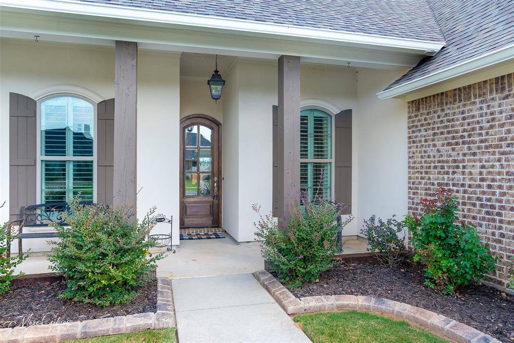 300 Ansley Circle, Benton, LA 71006