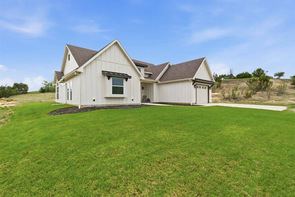 3695 Beacon Lake Drive, Bluff Dale, TX 76433