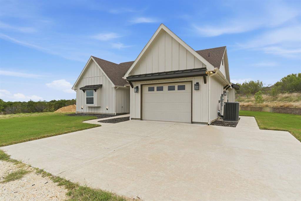 3695 Beacon Lake Drive, Bluff Dale, TX 76433