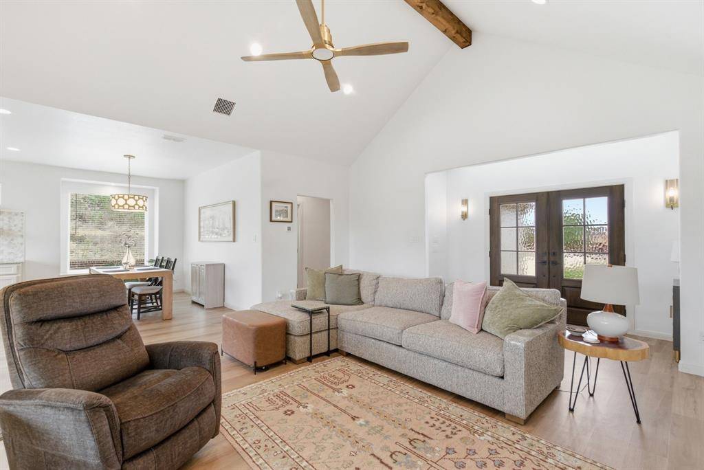 3695 Beacon Lake Drive, Bluff Dale, TX 76433