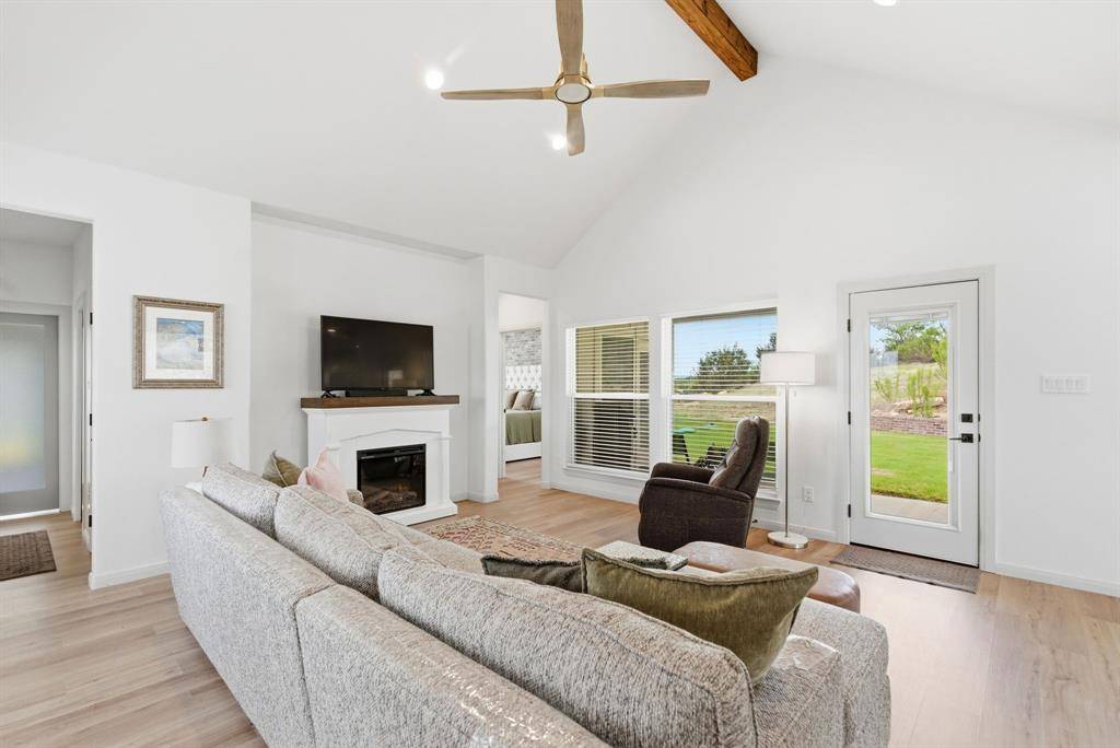 3695 Beacon Lake Drive, Bluff Dale, TX 76433