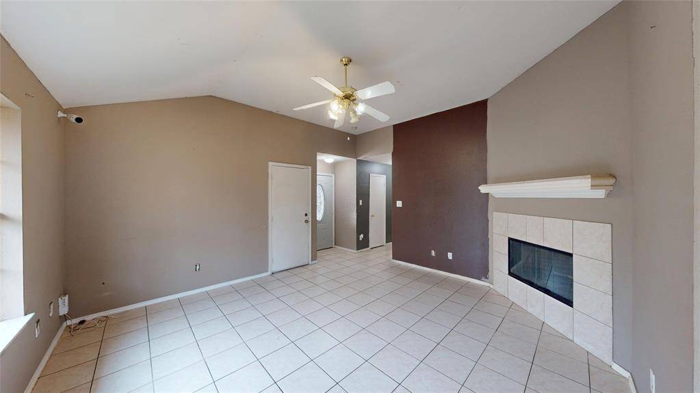 5213 Mimi Court, Dallas, TX 75211