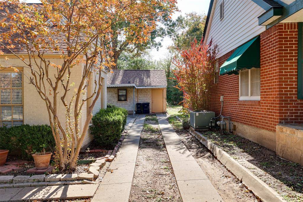 3531 Bellaire Drive S, Fort Worth, TX 76109