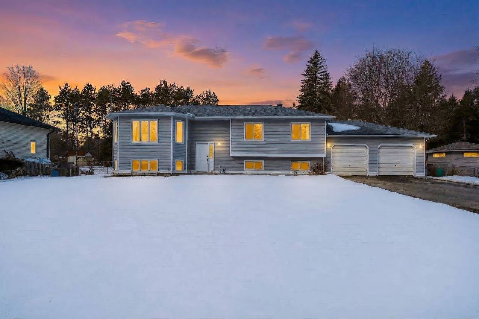 7972 County 13 RD, Adjala-tosorontio, ON L0M 1M0