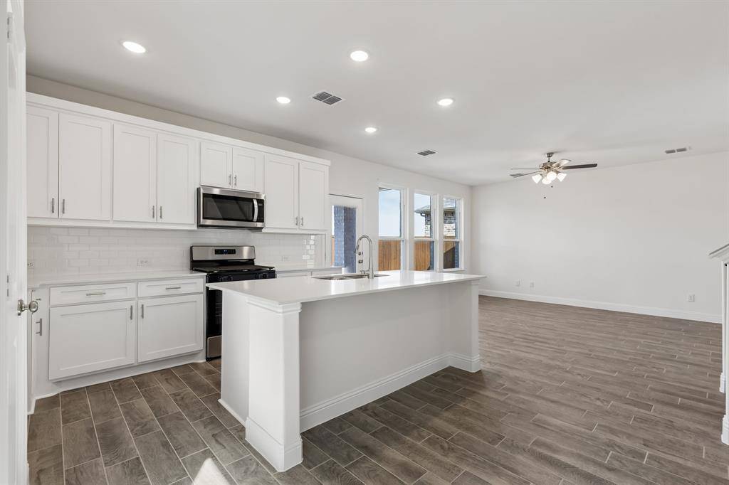 1013 Portina Drive, Anna, TX 75409