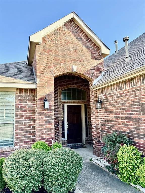 1022 Parkwood Drive, Cedar Hill, TX 75104