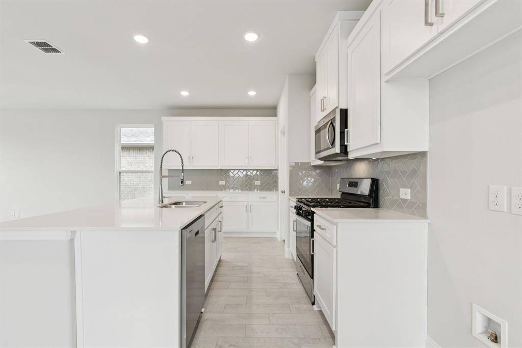 1016 Santa Lucia Drive, Anna, TX 75409