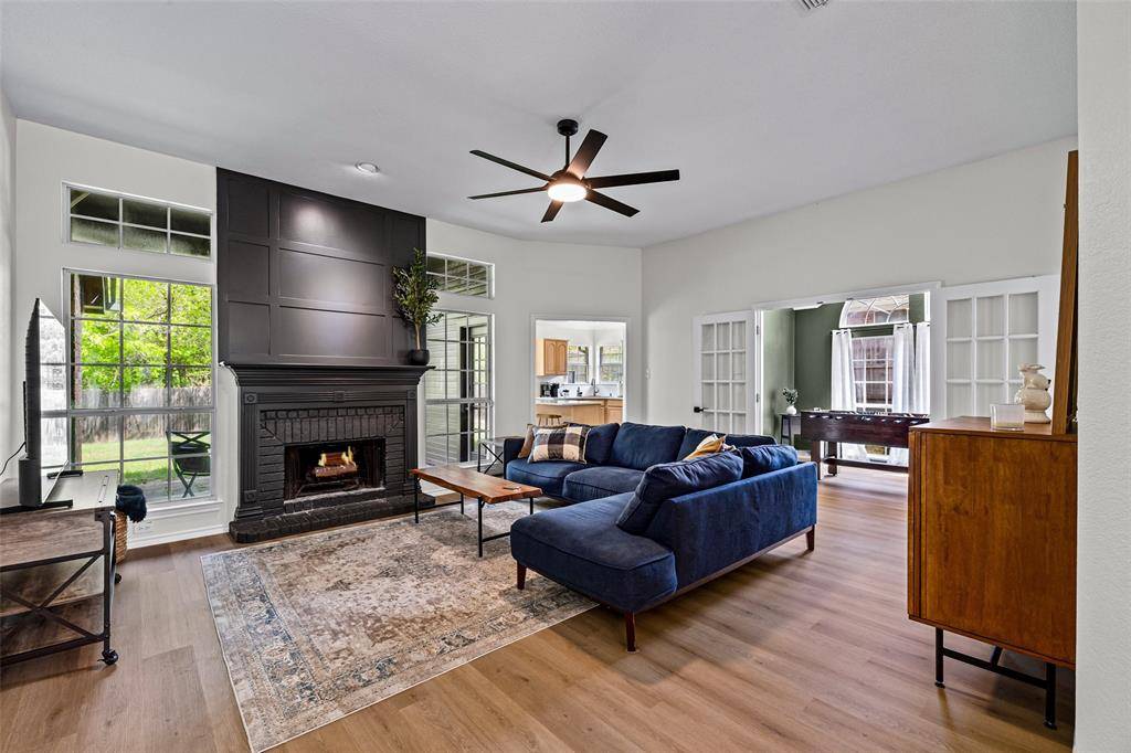 1526 Shadow Run, Weatherford, TX 76086