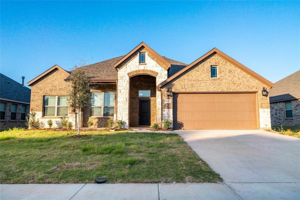 312 Delaford Drive, Forney, TX 75126