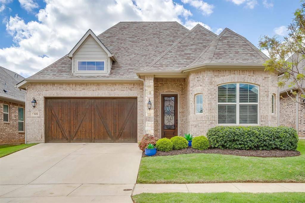 305 Arrowhead Pass, Keller, TX 76248