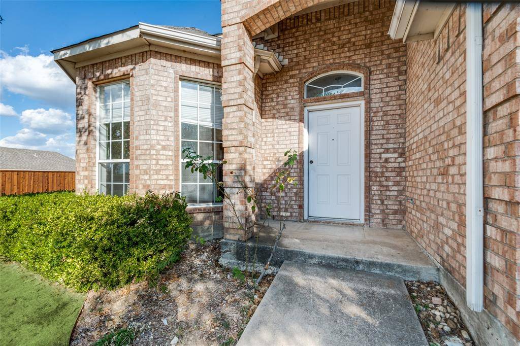 4500 Saddlebrook Drive, Carrollton, TX 75010