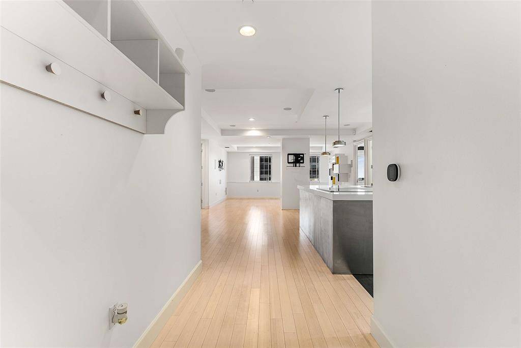 1505 Elm Street #1003, Dallas, TX 75201