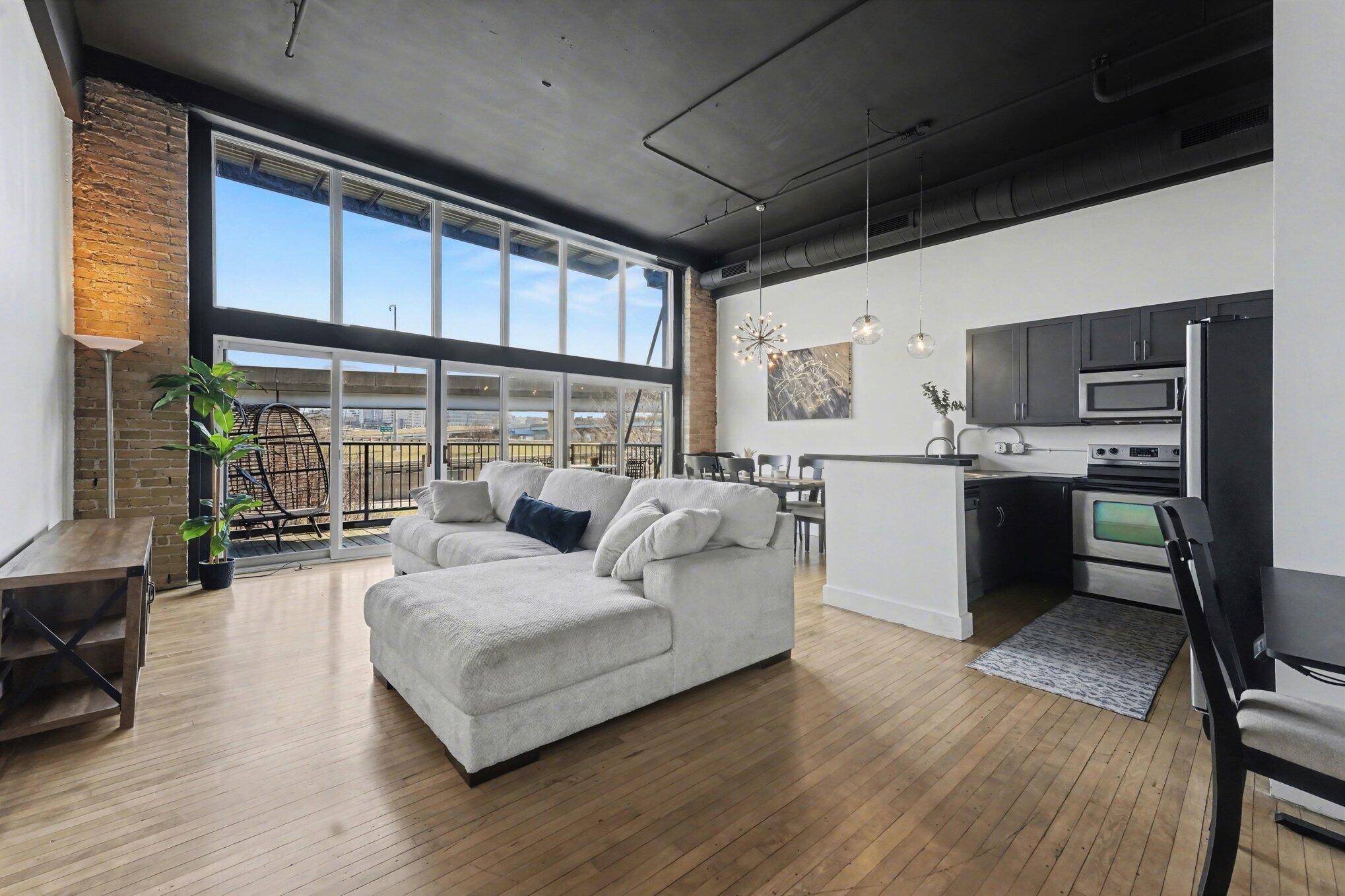 600 Broadway AVE NW #316, City Of Grand Rapids, MI 49504