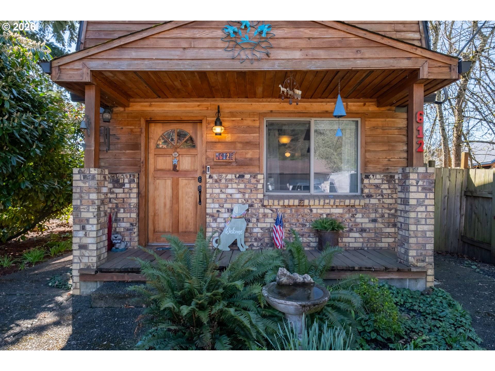 612 KAY AVE, Brownsville, OR 97327