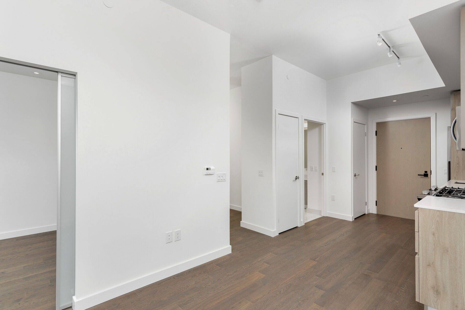 2A Church ST #2308, Toronto C08, ON M5E 0E1