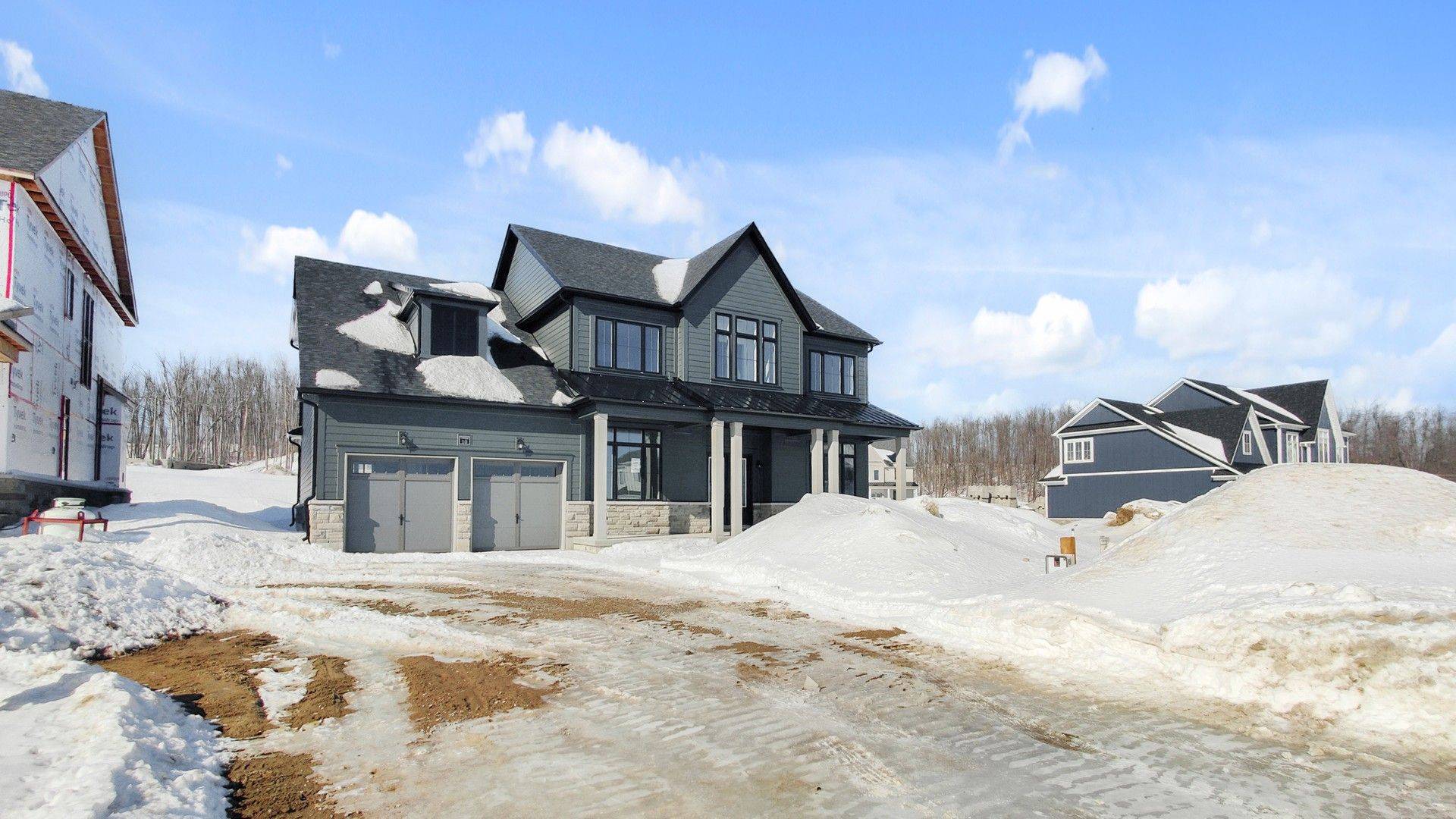 10 Aldwinckle AVE, Oro-medonte, ON L0L 2L0