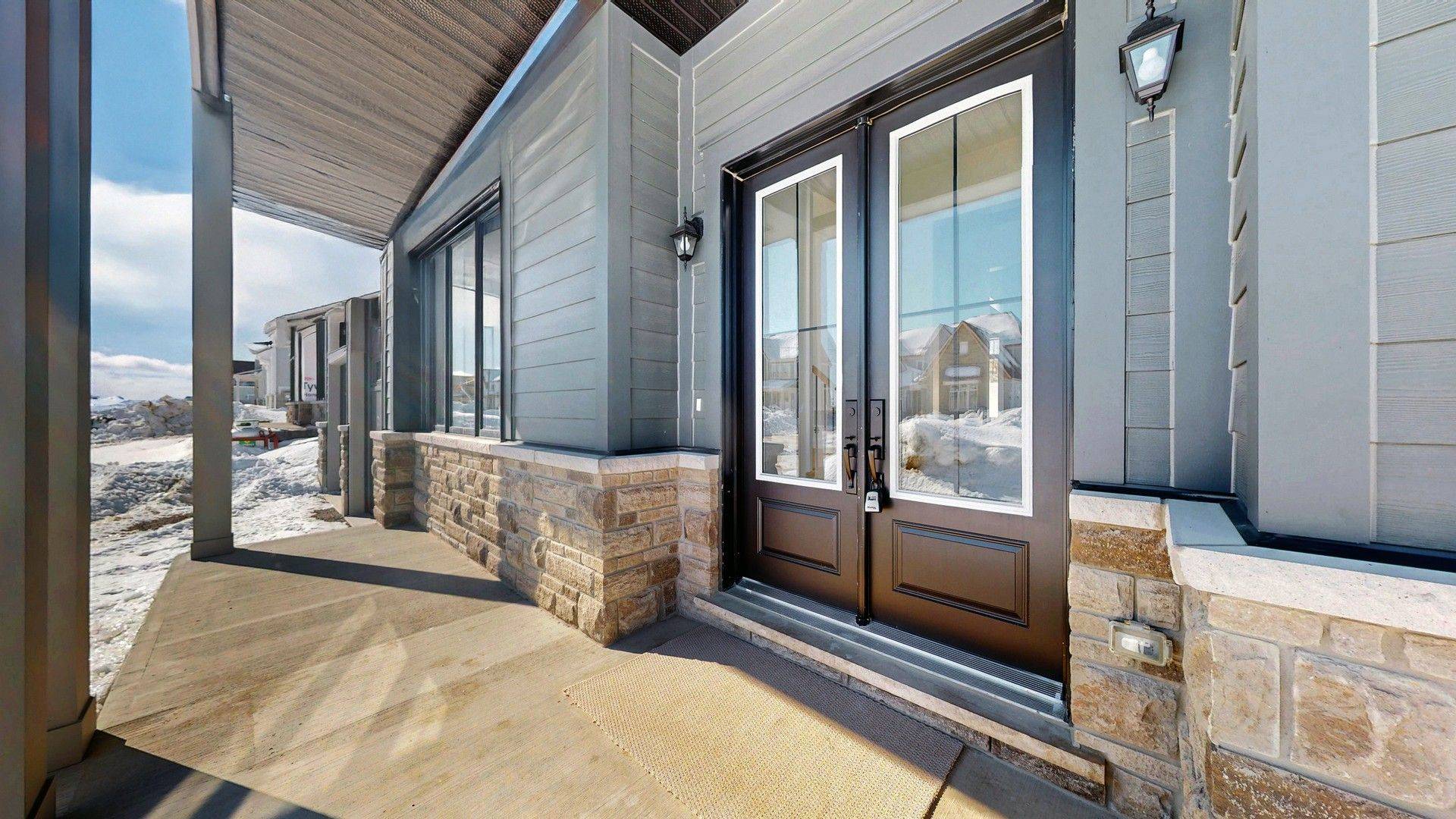 10 Aldwinckle AVE, Oro-medonte, ON L0L 2L0