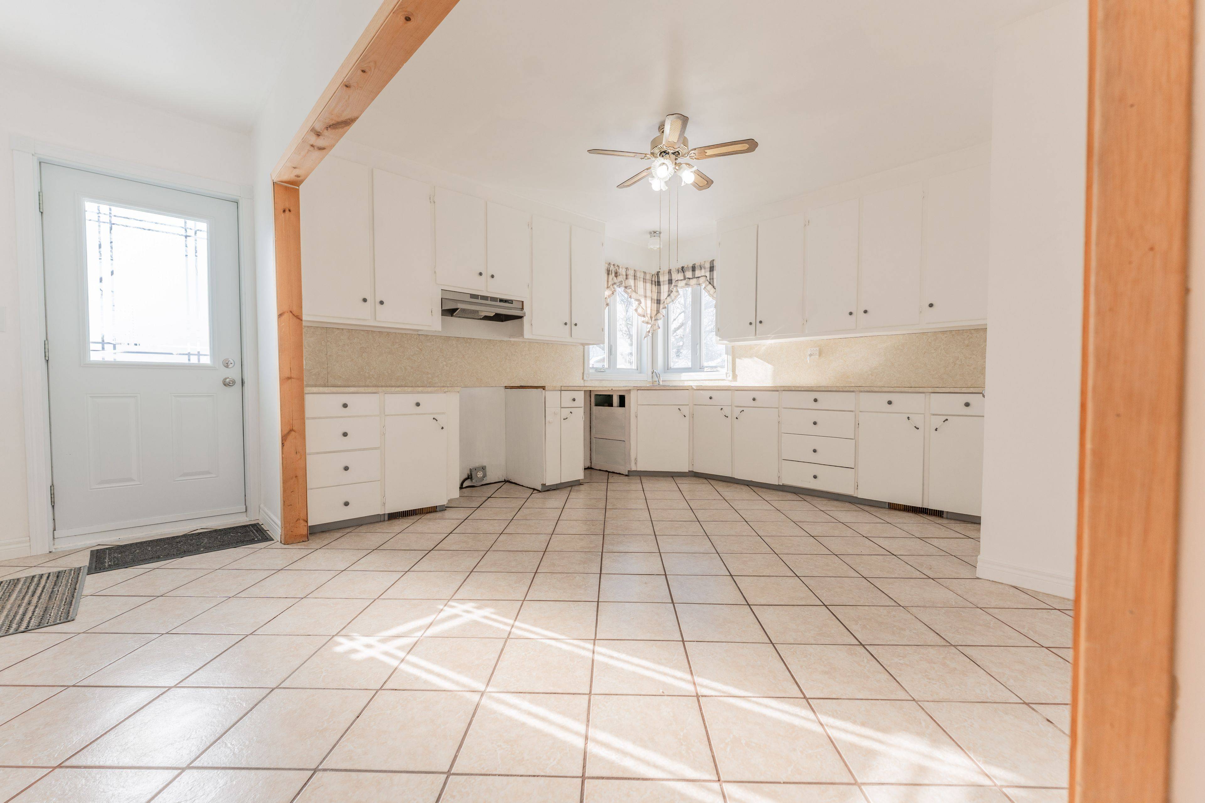 30 Pine CRES, Kapuskasing, ON P5N 1X7