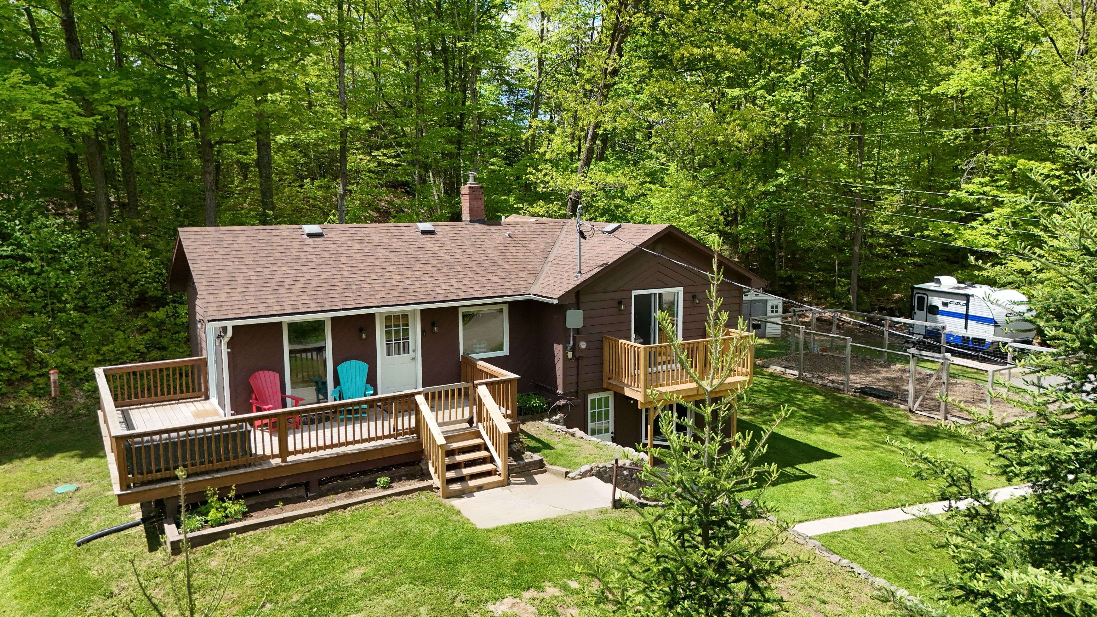 164 Trout Lake RD, Faraday, ON K0L 1C0