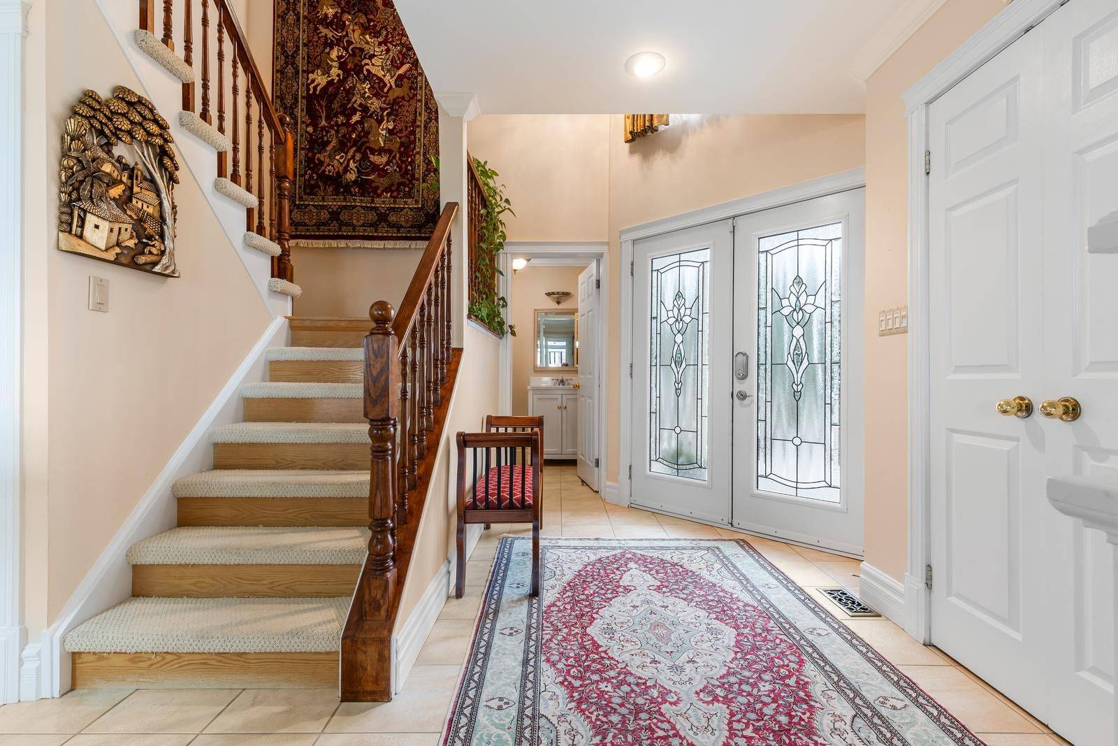 1 Twelfth ST, Grimsby, ON L3M 2V6