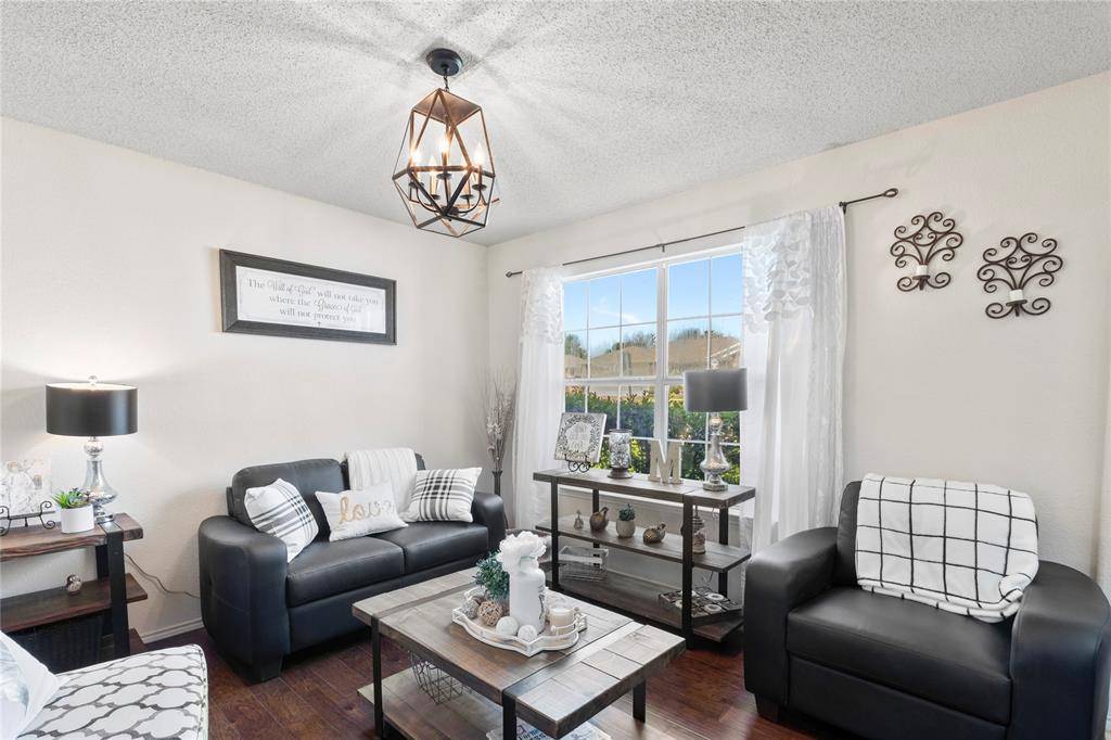 1403 Buckingham Drive, Forney, TX 75126